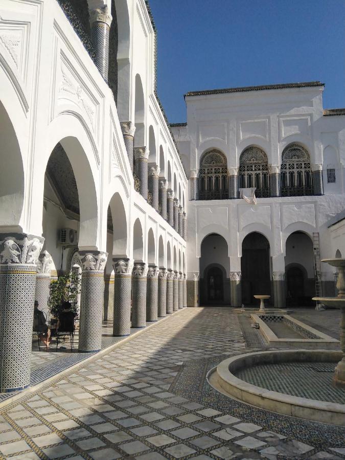 Suite In A Xviiie Palace Fes Exterior photo